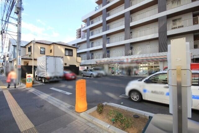 コンビニ　セブンイレブンさいたま北袋町1丁目店（コンビニ）まで7m
