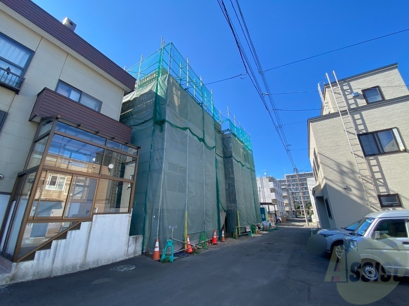 建物外観　札幌市中央区南２０条西「ジュネスコート南２０条」