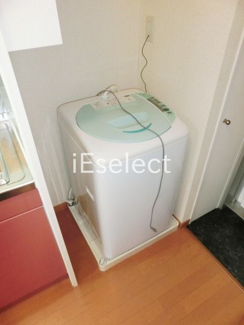 洗面設備　洗濯機が設備です