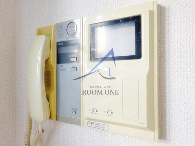 セキュリティ　モニター付インターホンです。