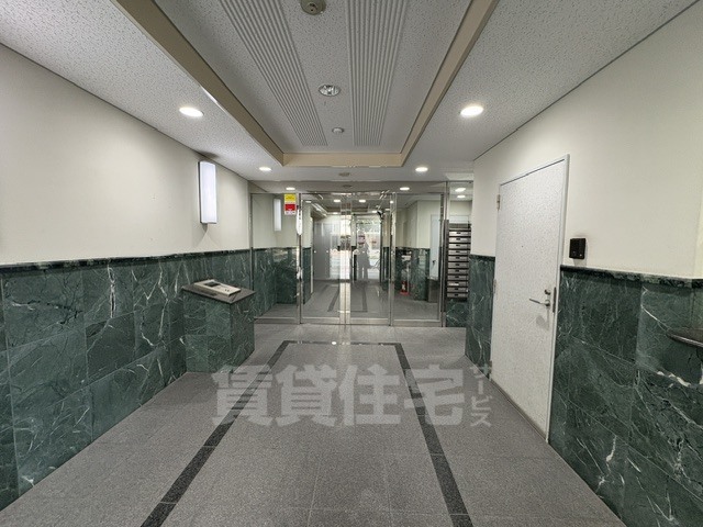 ＪＲ東海道本線 東淀川駅 徒歩5分 12階建 築23年の外観写真