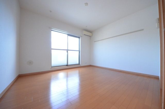 居室・リビング　☆明るいお部屋☆