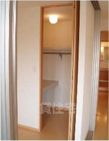 アウラ千里丘の内装写真