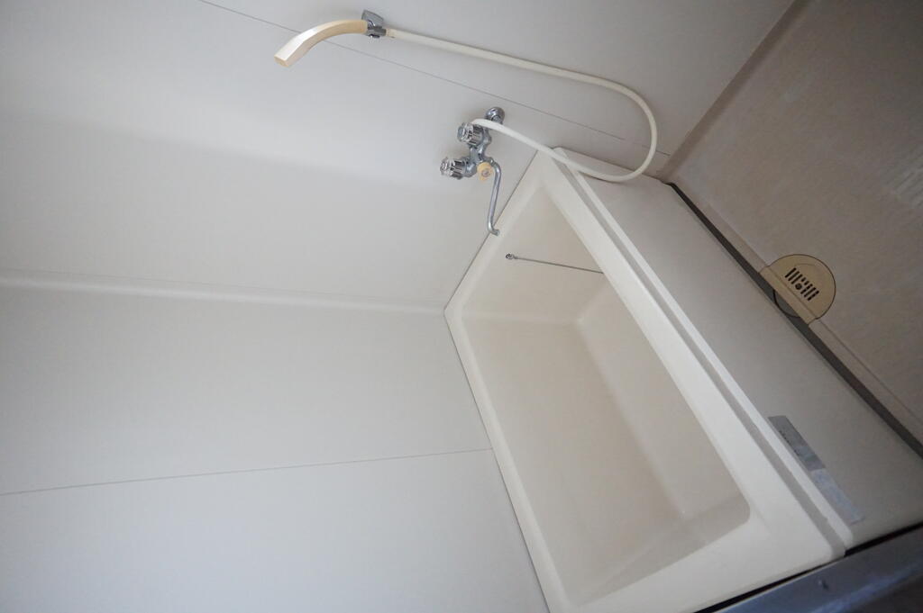 バス・シャワールーム　他の部屋の参考写真