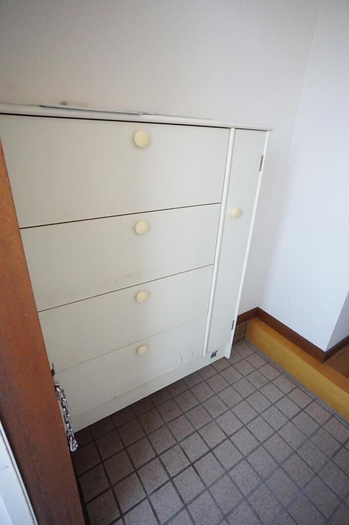 玄関　他の部屋の参考写真
