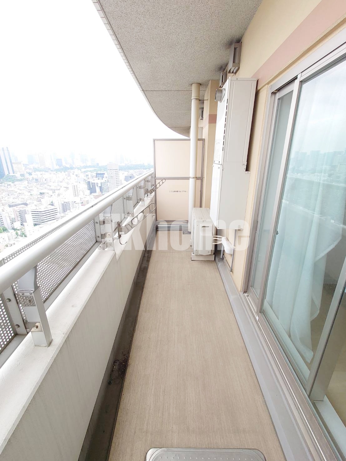 バルコニー　※同建物参考写真