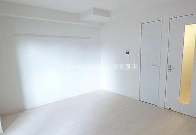 居室・リビング　★《見学予約受付中》当店では契約金がクレジット決済可能です★