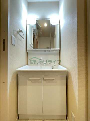 TA-NYAの内装写真