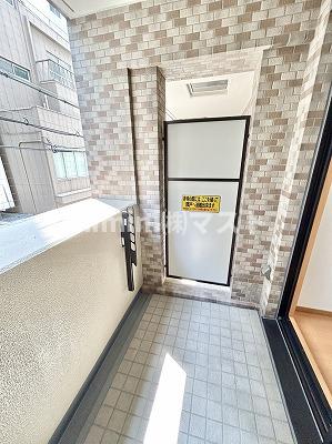 地下鉄中央線 阿波座駅 徒歩5分 11階建 築19年の内装写真