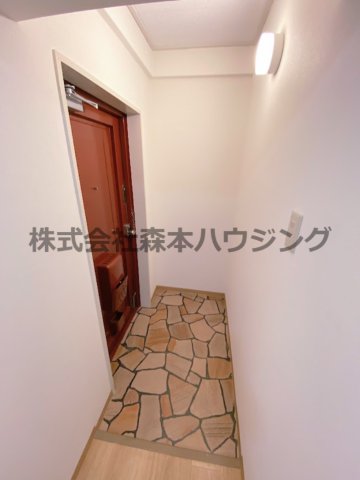 丸信リバーサイドコーポ2の玄関写真