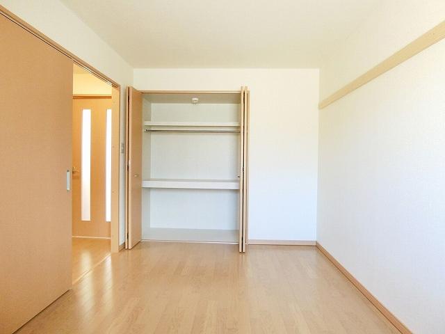 メゾンADACHI.Sの居間写真