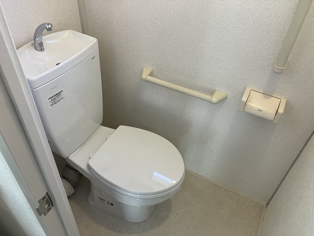 トイレ　トイレ