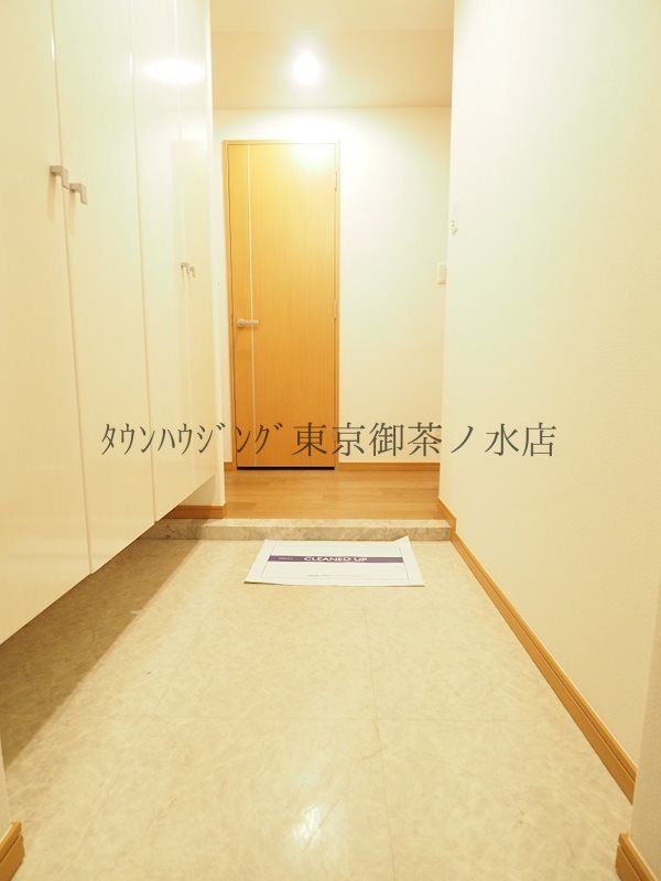 レジディア文京音羽の玄関写真