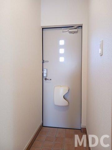 ＪＲ徳島線 鴨島駅 徒歩4分 2階建 築14年の玄関写真