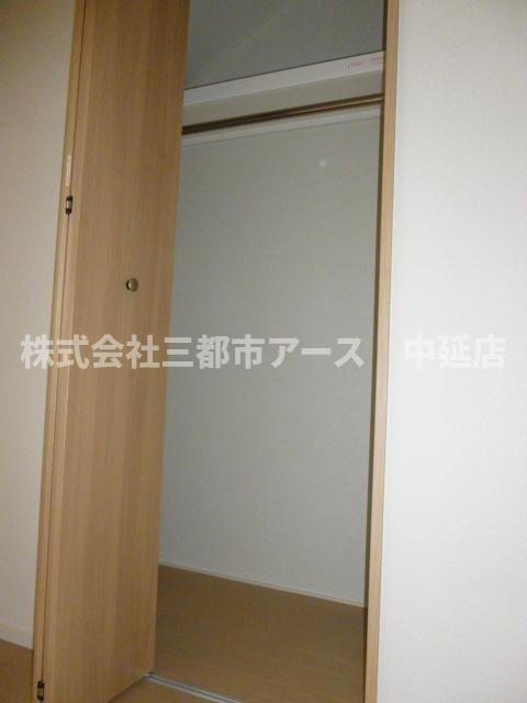 シャルールの内装写真