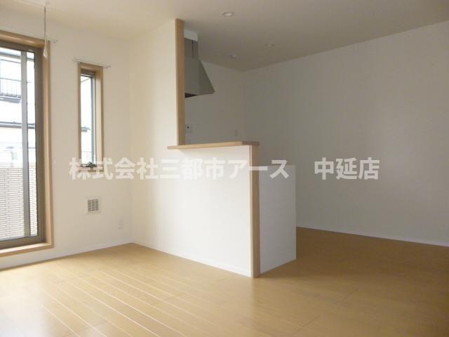 シャルールの居間写真