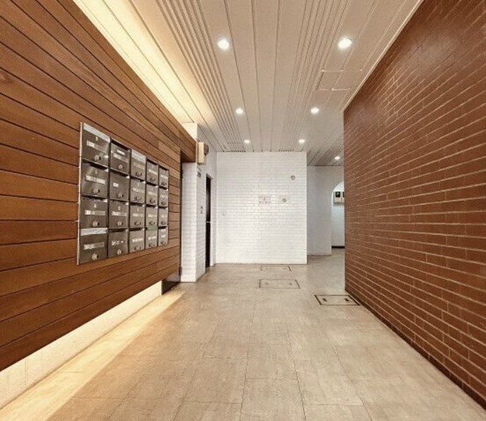 オーレム新高円寺の外観写真