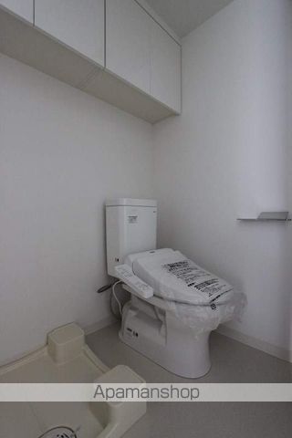 ＪＲ東海道本線 川崎駅 徒歩8分 15階建 築7年のトイレ写真