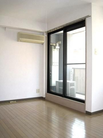 その他部屋・スペース　★窓も大きくて日当たり良好です★