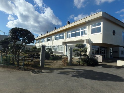 小学校　枝川小学校（小学校）まで2696m