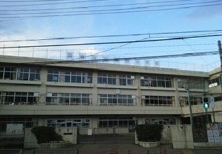 小学校　柏野小学校（小学校）まで110m