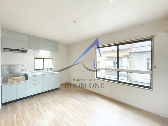 居室・リビング　洋室のお部屋です。