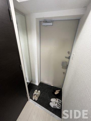 玄関　※同シリーズ参考画
