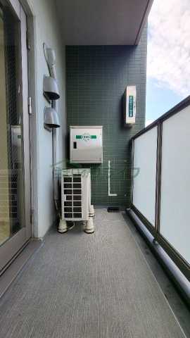 バルコニー　別部屋の参考写真となります。