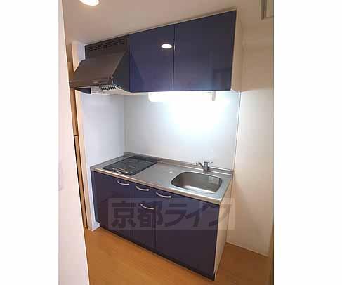 キッチン　実際のお部屋ではありません
