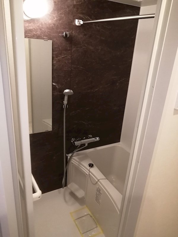 バス・シャワールーム　別部屋参考写真