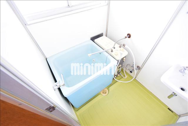 バス・シャワールーム　すっきりしたお風呂です！