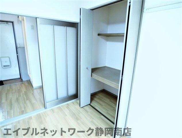収納　十分な収納スペースがあります