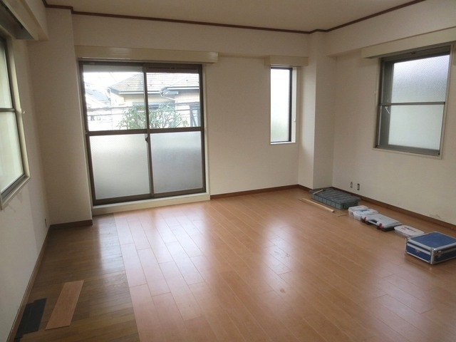 居室・リビング　※参考画像