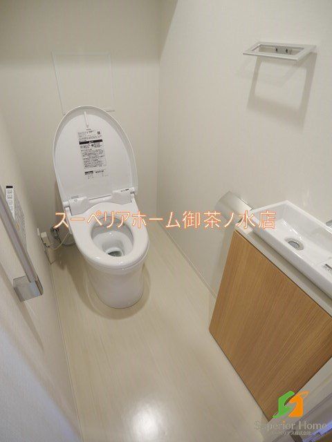 【台東区東上野のマンションのトイレ】