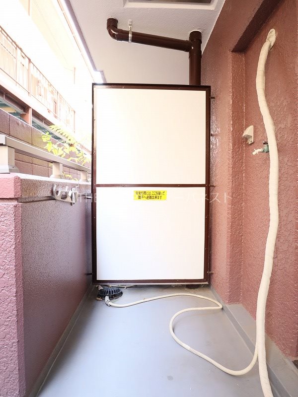 その他　洗濯機置き場