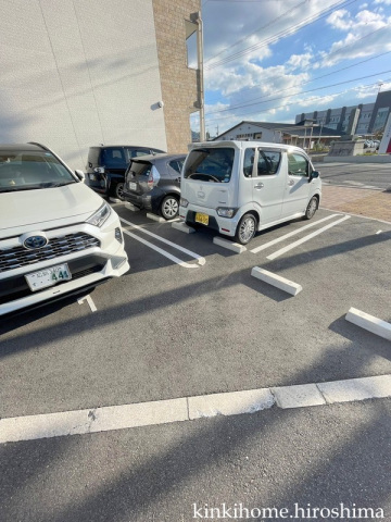 【廿日市市大野のアパートの駐車場】