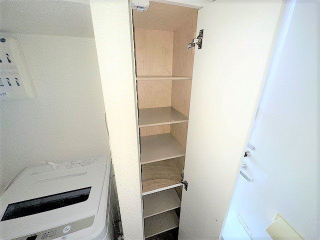 玄関　靴箱です。