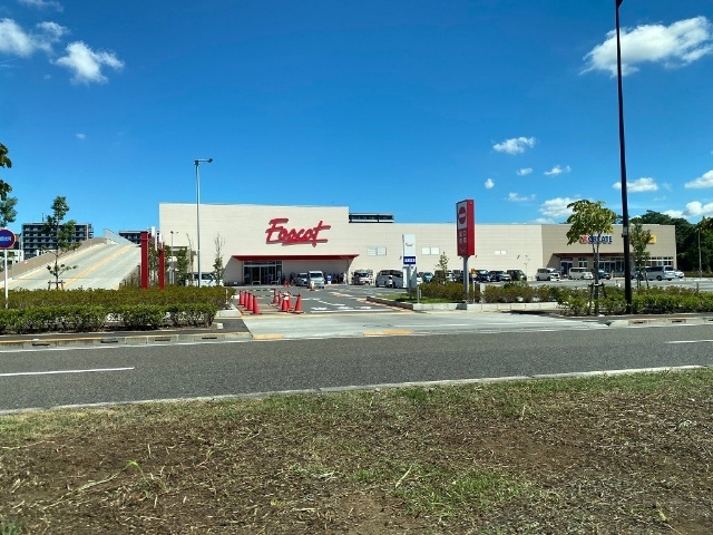 スーパー　フーコット昭島店（スーパー）まで1048m