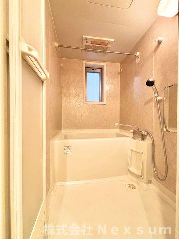 バス・シャワールーム　ゆったり過ごせるお風呂です