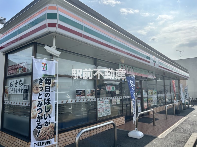 コンビニ　セブンイレブン佐賀成章町店（コンビニ）まで200m