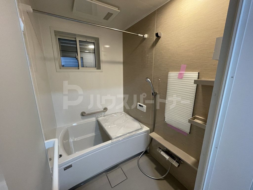 バス・シャワールーム　バス