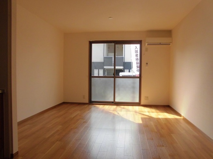 居室・リビング　居間です