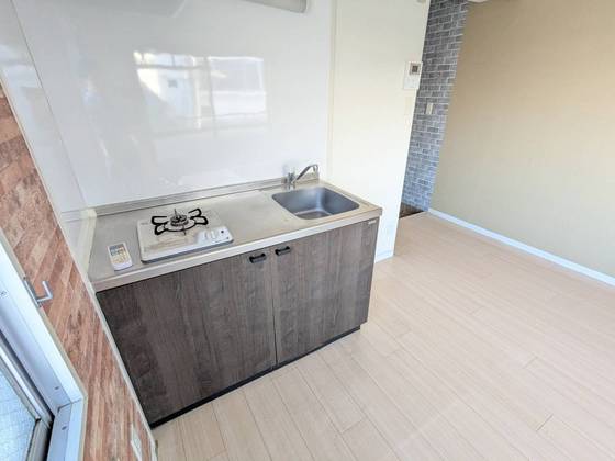 キッチン　※別部屋の写真です。