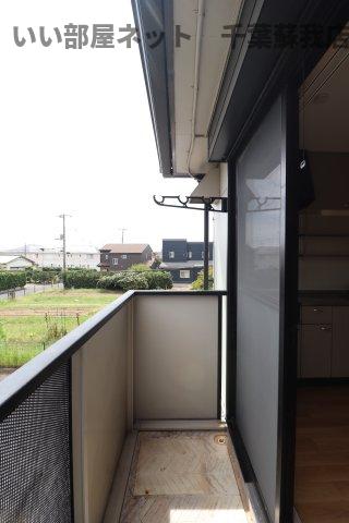 バルコニー　お洗濯にも便利なバルコニー付き