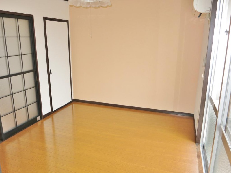 居室・リビング　図面と現状に相違がある場合には現状を優先