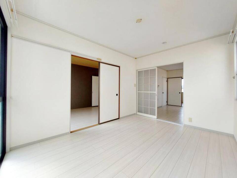 居室・リビング　リビング