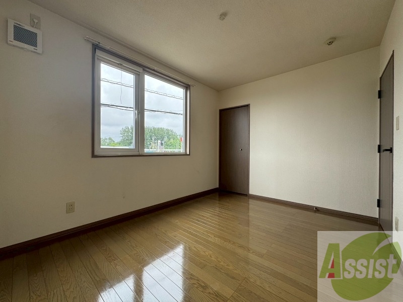 その他部屋・スペース　寝室です。部屋をどう使うかはあなた次第です！