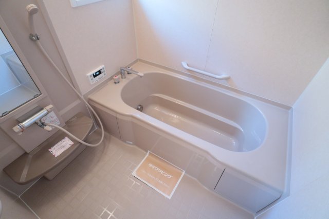 バス・シャワールーム　風呂