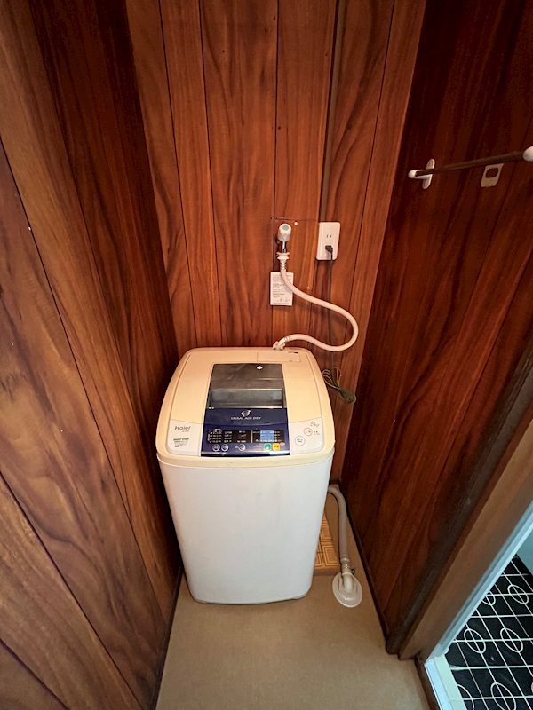 その他　冷蔵庫，洗濯機は残置物です。