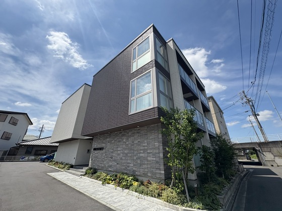 建物外観　建物外観
